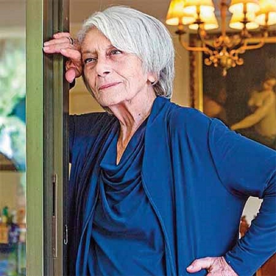 Η Δέσποινα Μπεμπεδέλη.