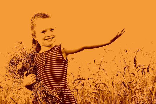 happy-sepia_girl_child_field_flower_grass_walk_smile_hd-wallpaper-52609